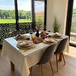 Romantic Sunset View Private Terrace & E-bikes 5ka Apartment Velika Loka