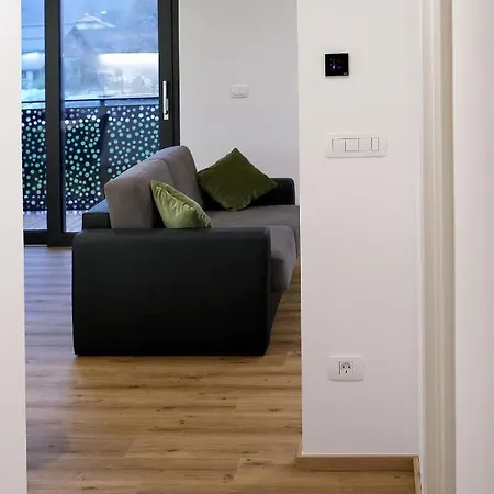 Appartement 5ka Family Near Ljubljana A2 Access Waterbed Cafe Free Parking