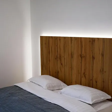 5ka - Modern Comfort 5 Minutes From Highway