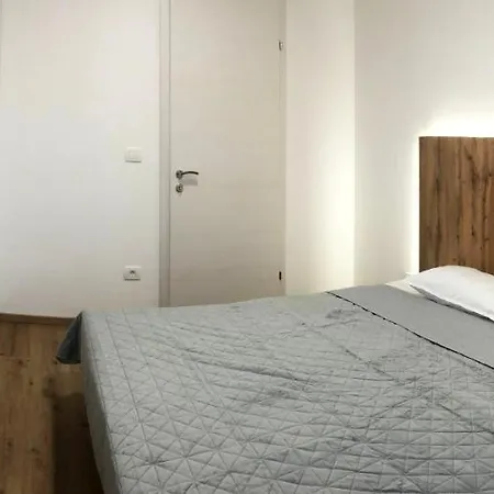 Lägenhet 5ka - Modern Comfort 5 Minutes From Highway *