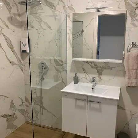 Apartman 5Ka Family Apartments Waterbeds Near Ljubljana A2