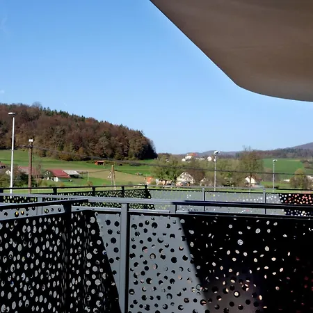 Appartement 5KA Family Apartments Waterbeds, Café&Playground, near A2 Velika Loka