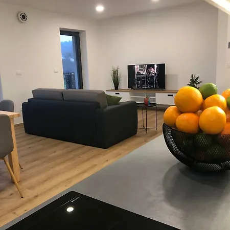 5ka Family Waterbeds Near Ljubljana A2 * Velika Loka