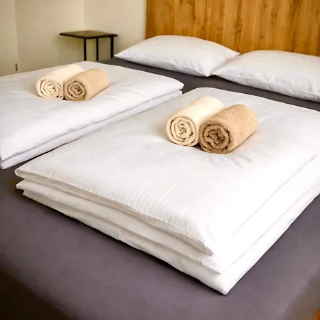 Apartmán Romantic Sunset Retread I 4 Min To A2 I E-bikes I Near Ljubljana